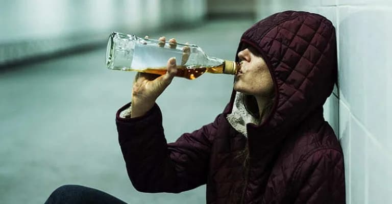 Ciąg alkoholowy – Czym jest i jak go bezpiecznie przerwać?