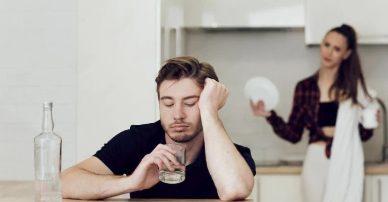 Alkoholizm w rodzinie – w jaki sposób można pomóc?