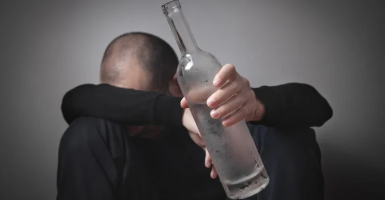 Alkohol to depresant – skutki nadużywania alkoholu